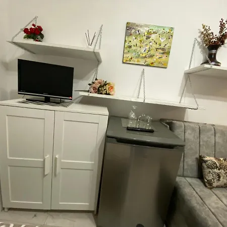 Center - Small&cozy * Bucharest